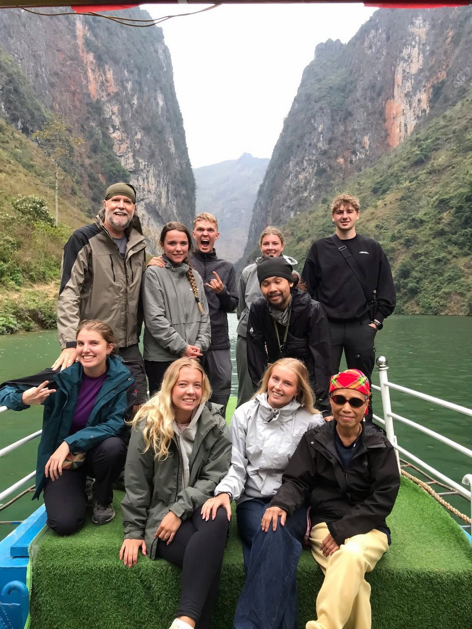 ha-giang-loop-small-group-tour-2