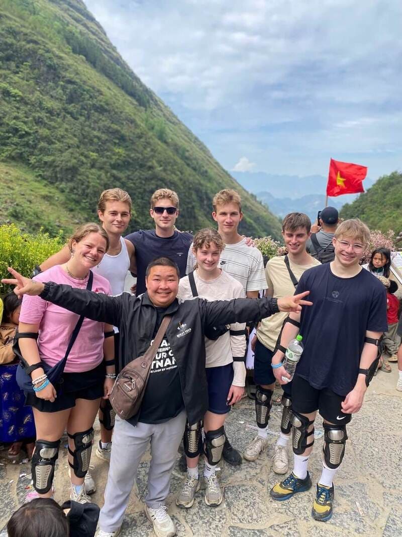 The Legendary Route: Navigating the Happiness Road (QL4C)