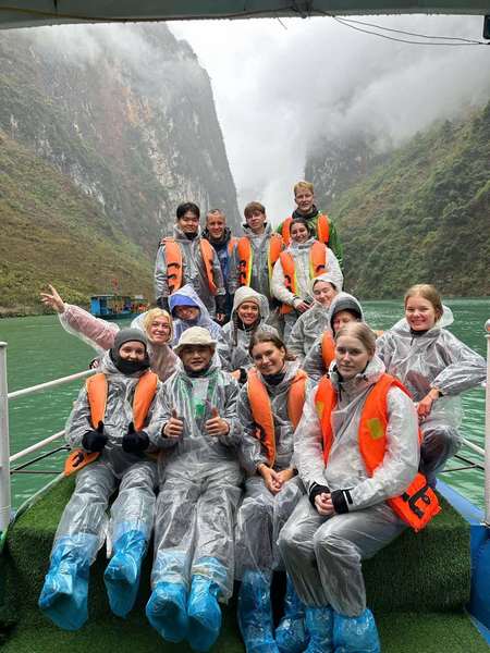 Can You Experience the Entire Ha Giang Loop in Just 2 Days?