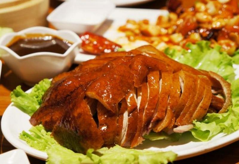 7-Flavor Roasted Duck – A Culinary Highlight of the Borderland