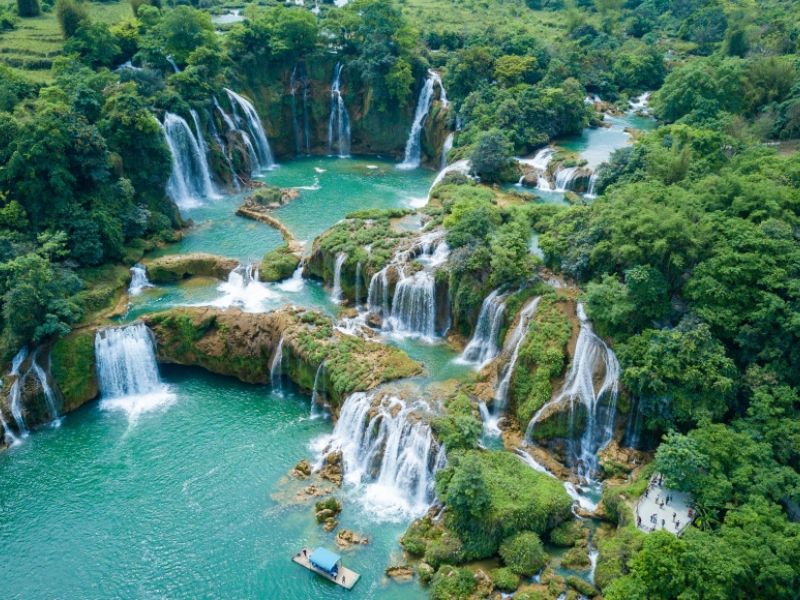 Prominent Places to Visit in Cao Bang Province