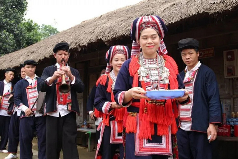 Dao People in Traditional Cloth
