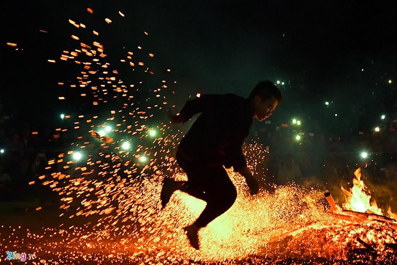 pa-then-fire-dancing-festival-1.jpg pa-then-fire-dancing-festival-1