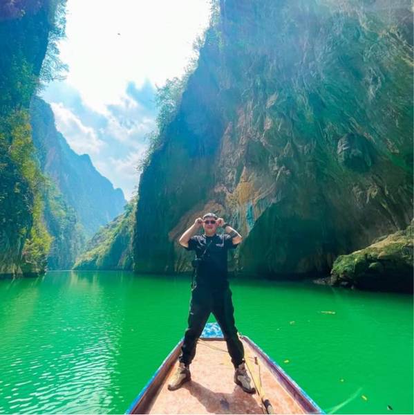 Nho Que River Boat Ride