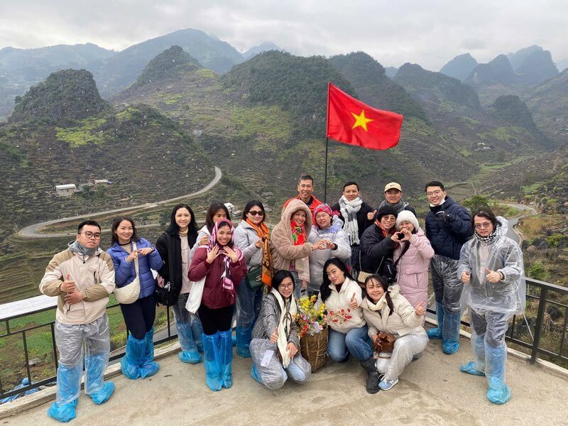 Top 2 Places to Store Luggage for the Ha Giang Loop (Usually Free)